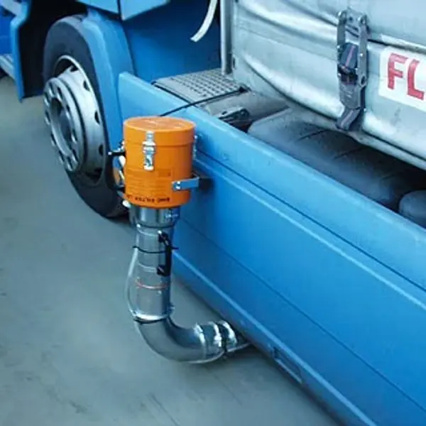 EHC filter fitted to a truck in a workshop